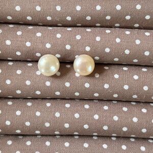 Elegant Pearl Stud Earrings